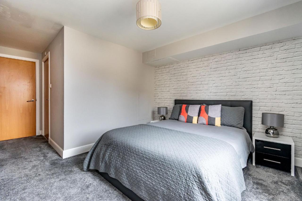 Appartement Amazing - Cables Wynd Near The Shore - Free Parking *